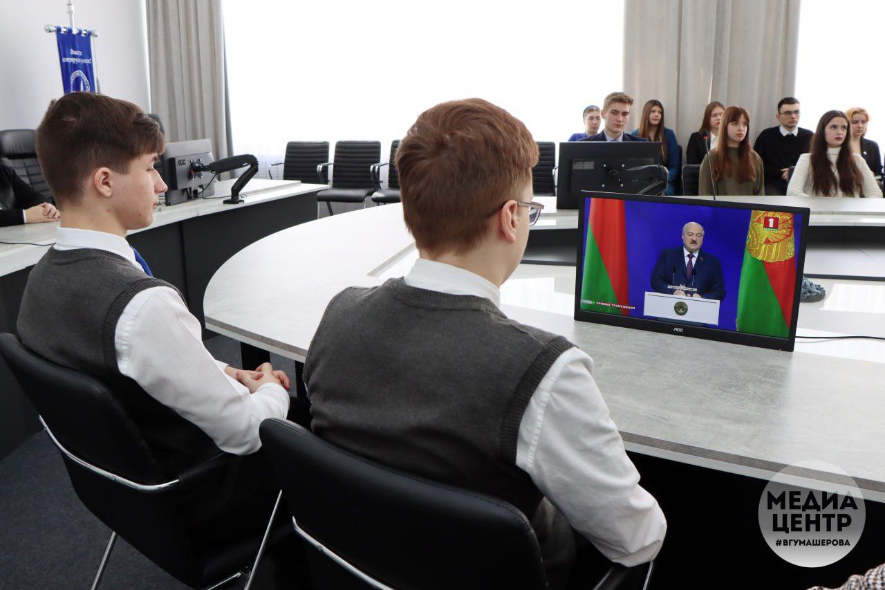 Послание Президента Республики Беларусь белорусскому народу и Национальному собранию