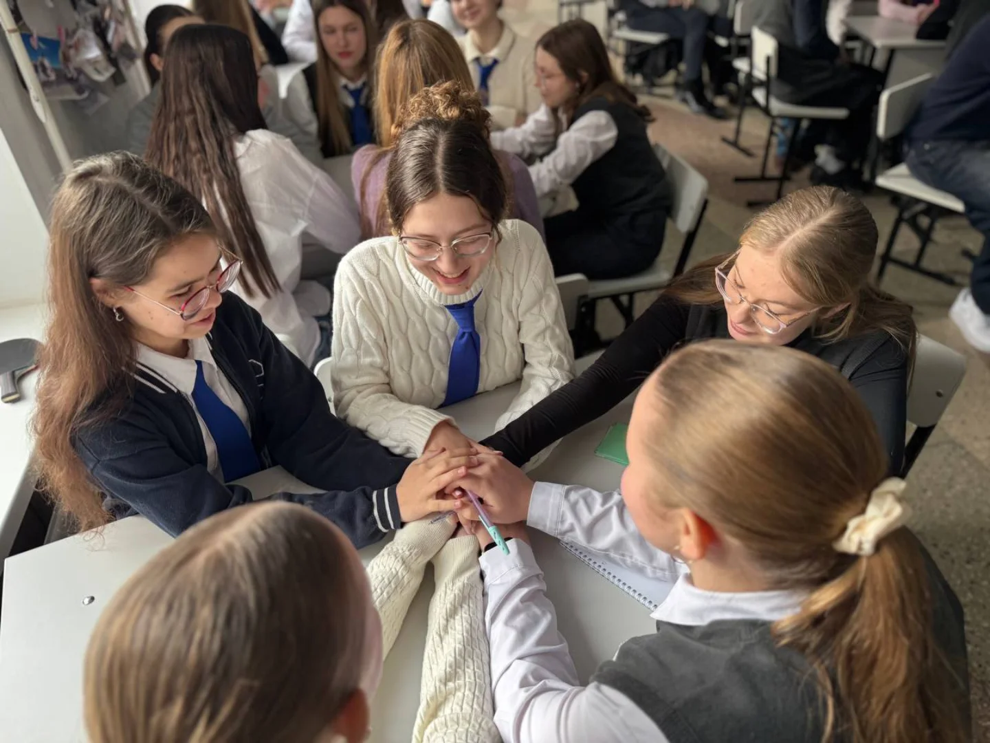 Интеллект. Скорость. Дружба