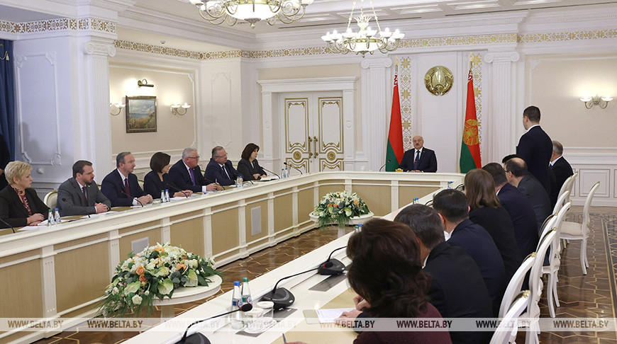 Как будет проводиться централизованный школьный экзамен? Подробности совещания у Лукашенко