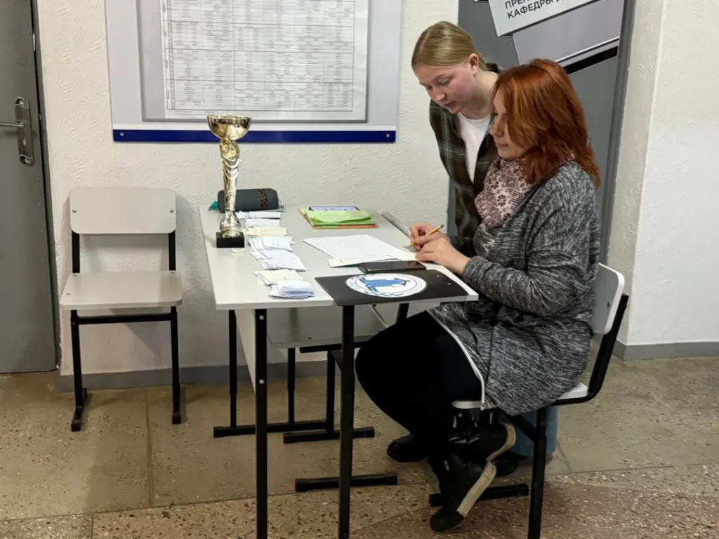 Брейн-ринг Машеровский вектор Осенняя серия_ОкончаниеВ преддверии празднования 115- (16).jpg