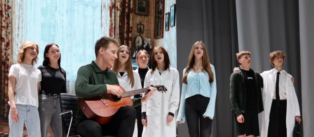 Премьера «Чатыры крыжы на сонцы»