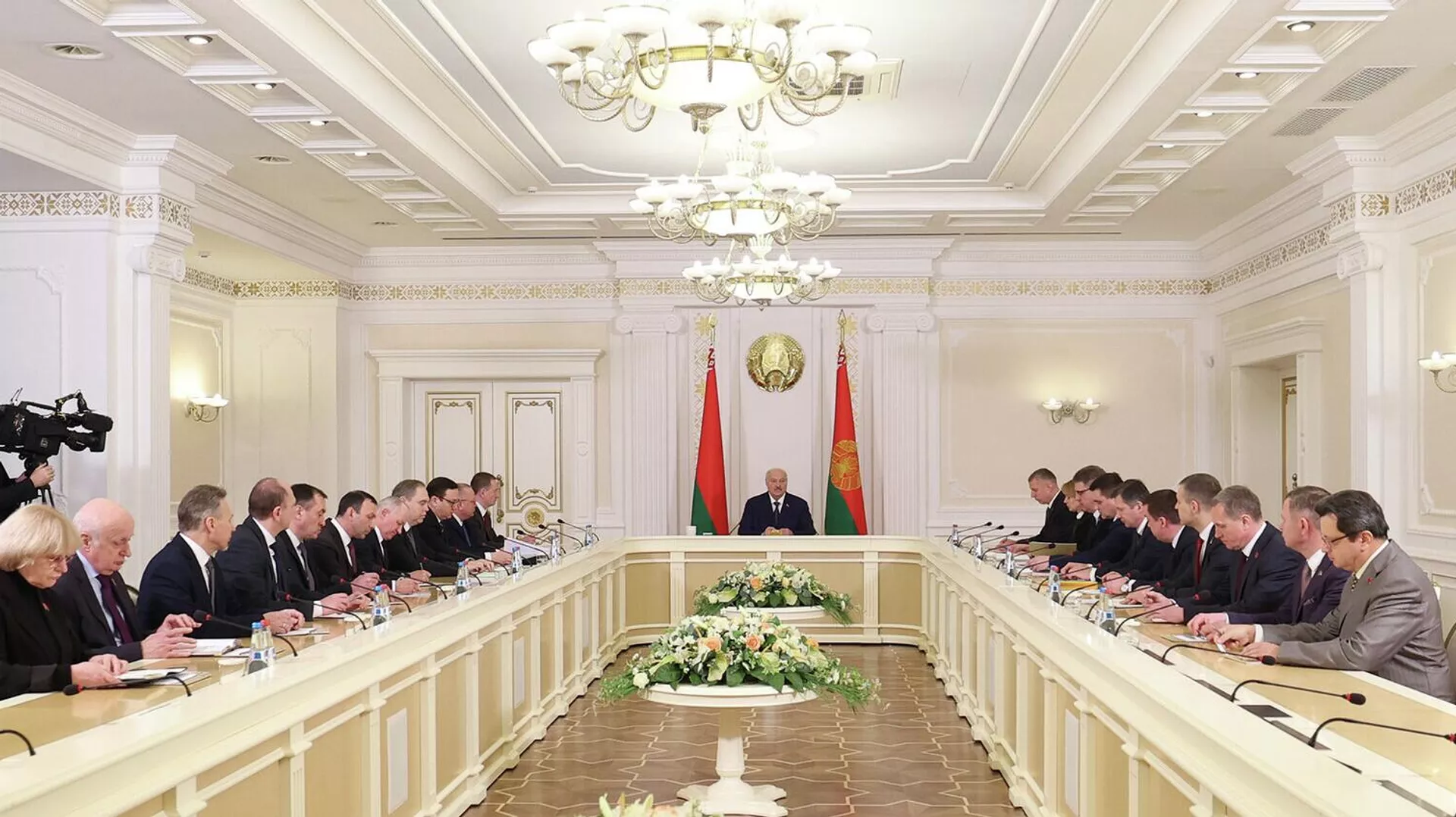 Лукашенко: в стране нужно готовить специалистов мирового уровня