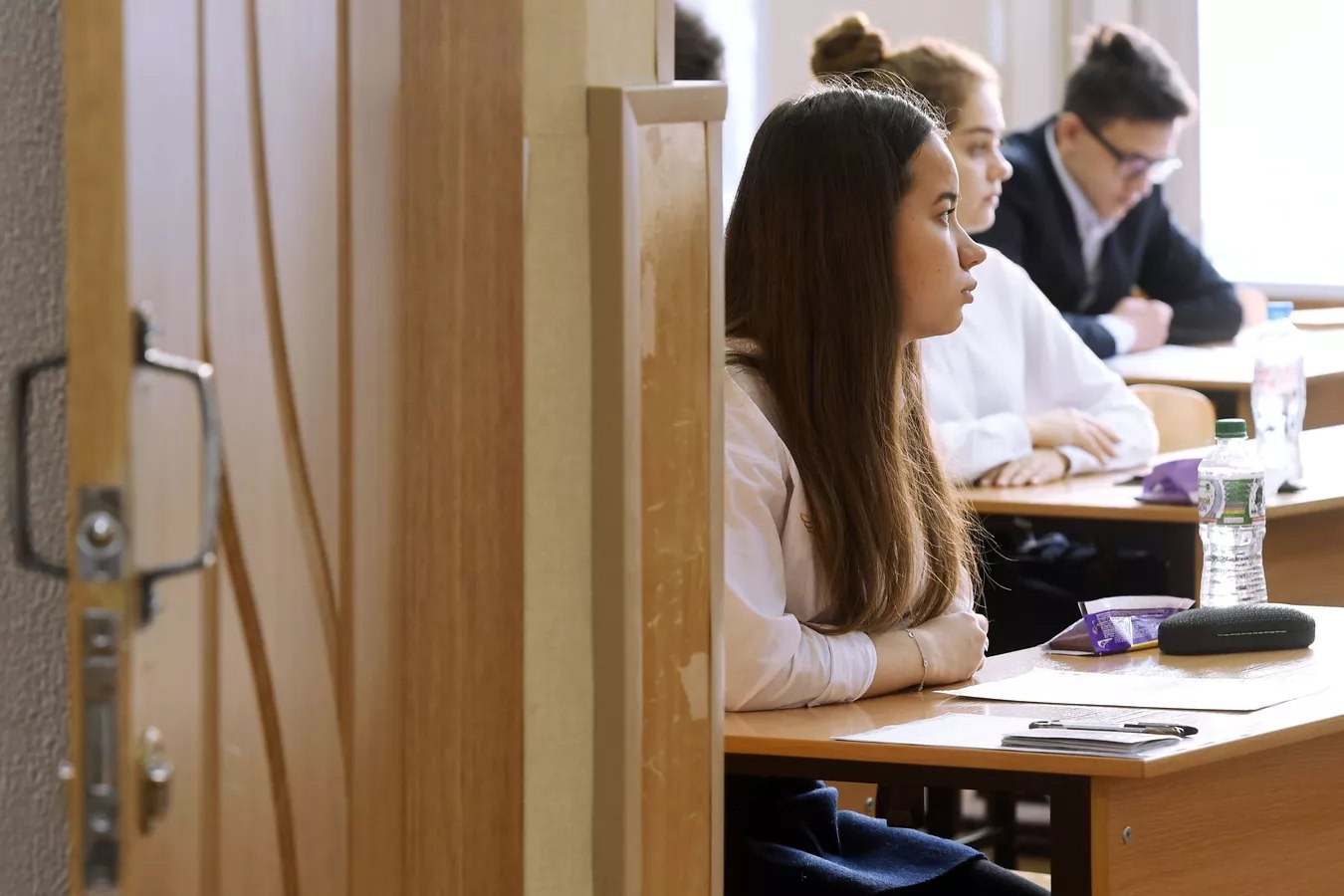 Минобр: система подсчета баллов на ЦЭ останется прежней, но есть и новшество