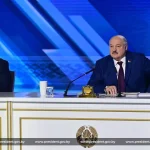 Лукашенко выступает на республиканском педсовете