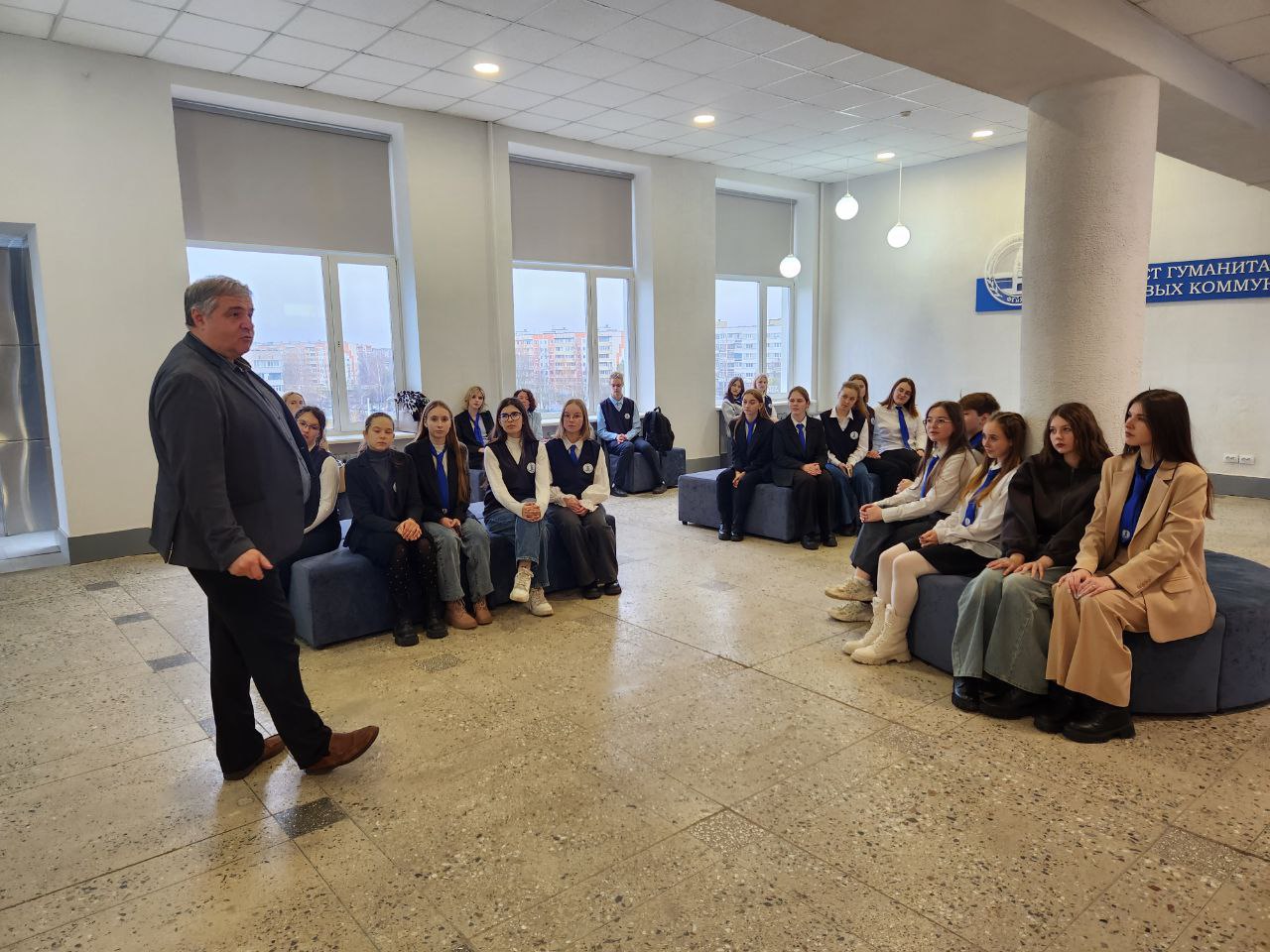 Профориентационная встреча «Выпускник Лицея — выпускнику Лицея» с деканом ФГЗиК — Николаенко С.В.