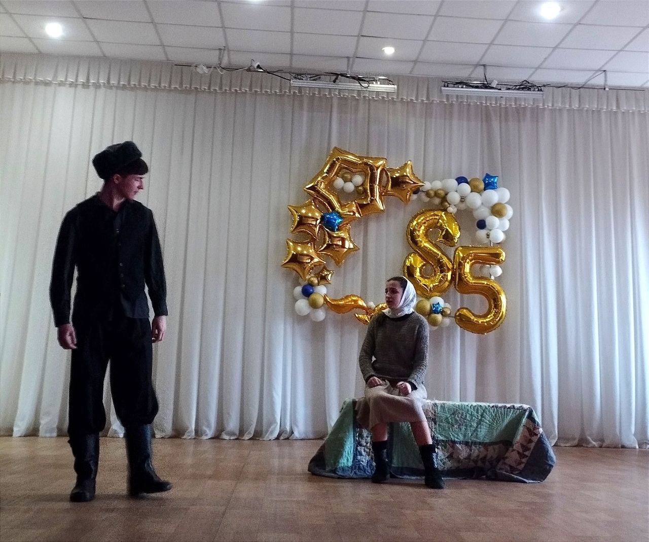 Просмотр спектакля «Пайсці і не вярнуцца» студентами педагогического факультета