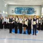 Левой, левой, раз, два, три!