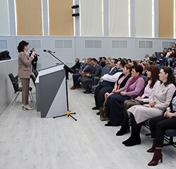 Ректор ВГУ Валентина Богатырёва встретилась с родителями абитуриентов