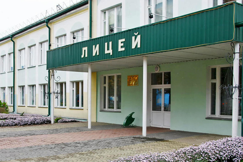 Выпускникам лицеев хотят разрешить поступать в вузы без экзаменов. Но не всем