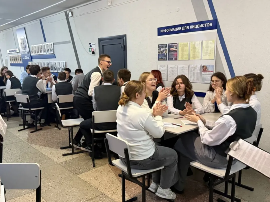 Брейн-ринг Машеровский вектор Осенняя серия_ОкончаниеВ преддверии празднования 115- (17).jpg