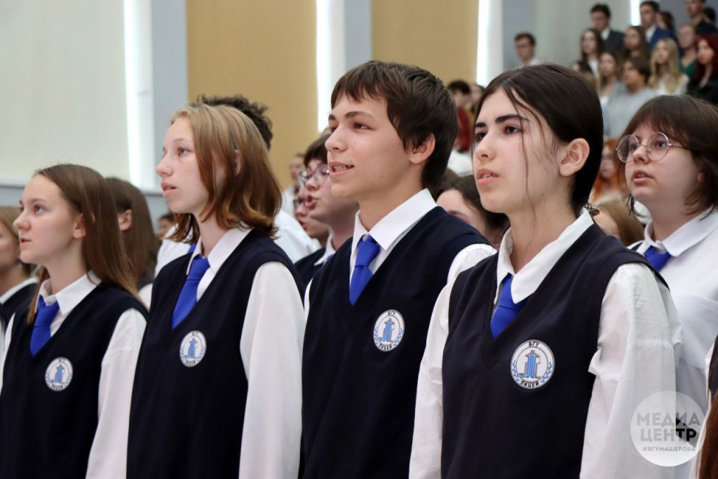 photo_5195074175478387107_y.jpg photo_5195074175478387107_y.jpg