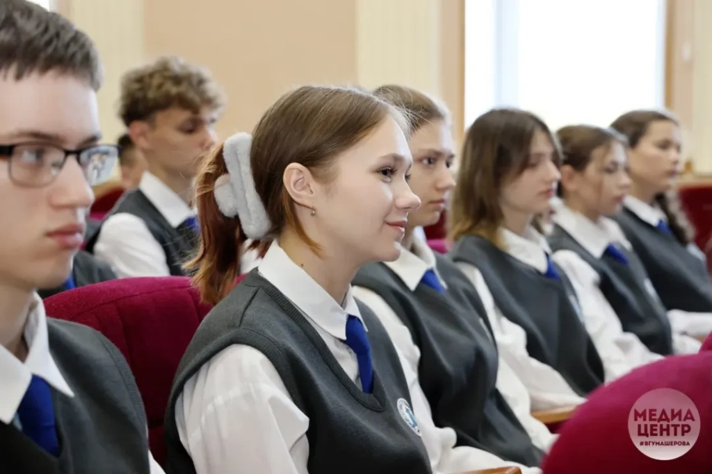 С ректором о самом главномСегодня ректор ВГУ профессор Валентина Васильевна Богатырёва в (13).jpg