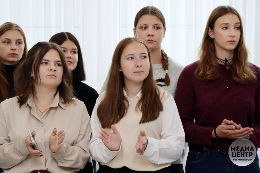 photo_5359523813202721879_y.jpeg photo_5359523813202721879_y.jpeg