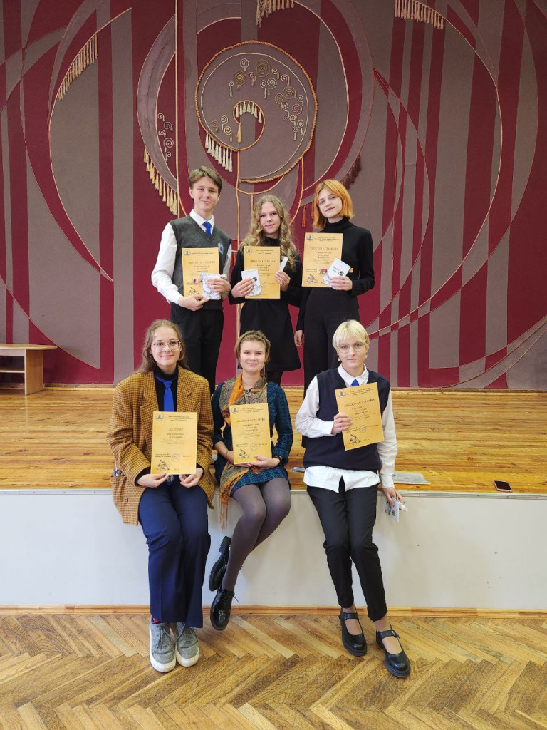 photo_5294323061438402039_y.jpg photo_5294323061438402039_y.jpg