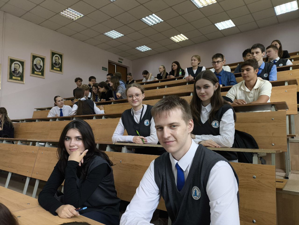 photo_5359523813202721874_y.jpg photo_5359523813202721874_y.jpg