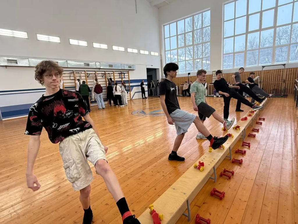 get (12).jpg get (12).jpg