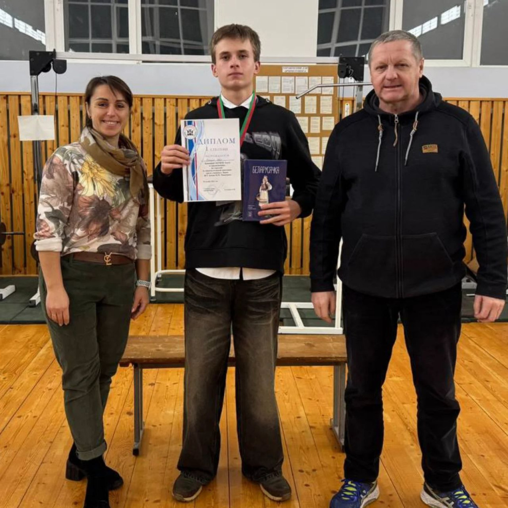 photo_5424915351709279692_y.jpg photo_5424915351709279692_y.jpg