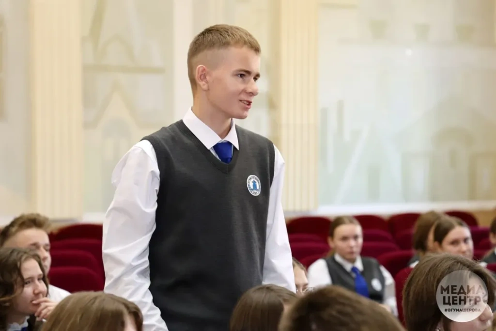 С ректором о самом главномСегодня ректор ВГУ профессор Валентина Васильевна Богатырёва в (5).jpg