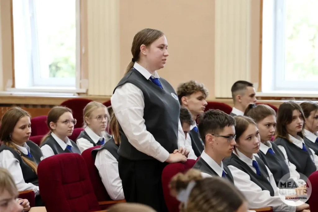 С ректором о самом главномСегодня ректор ВГУ профессор Валентина Васильевна Богатырёва в (14).jpg