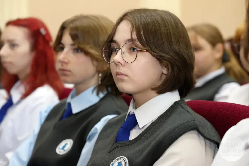 С ректором о самом главномСегодня ректор ВГУ профессор Валентина Васильевна Богатырёва в (6).jpg