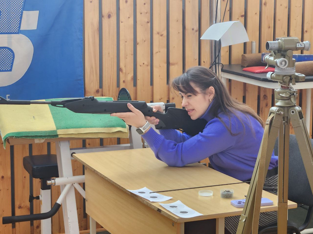 photo_5321060847763707252_y (1).jpg