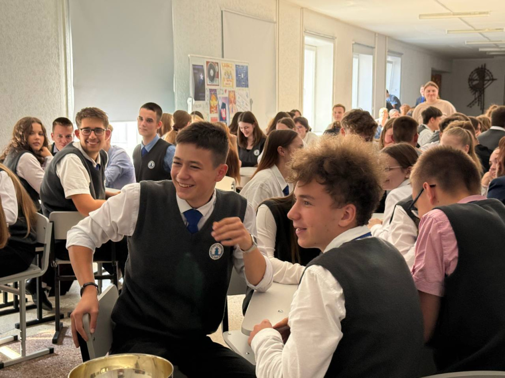 photo_5334618397364843632_y (1).jpg photo_5334618397364843632_y (1).jpg