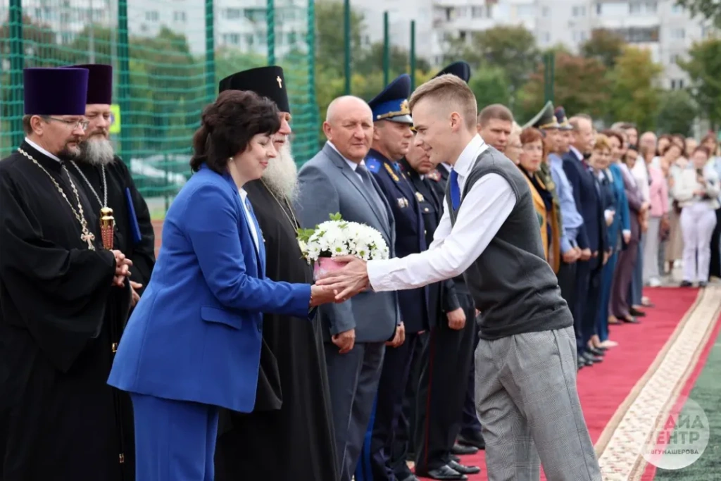 Первый звонок 2025-2026Вот и начался новый учебный год который с огромным нетерпение (29).jpg