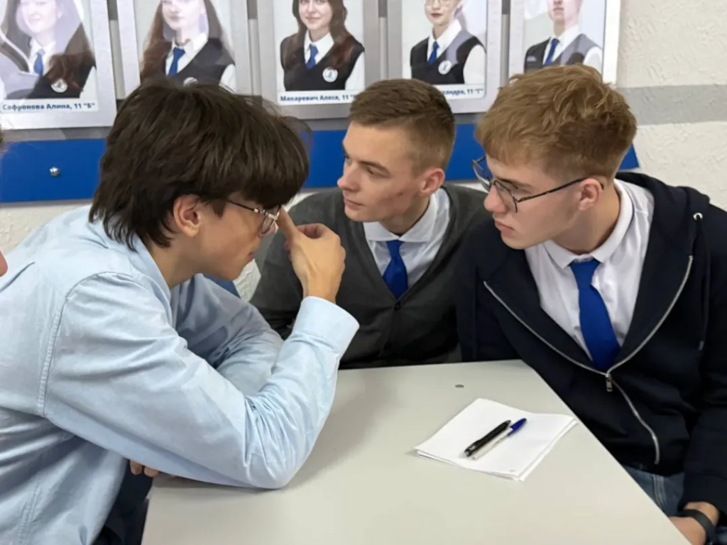 Брейн-ринг Машеровский вектор Осенняя серия_ОкончаниеВ преддверии празднования 115- (4).jpg