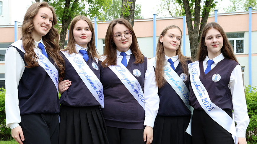 Помогло усердие. Получившие на ЦЭ по 100 баллов лицеисты ВГУ рассказали, как выдержали экзамен