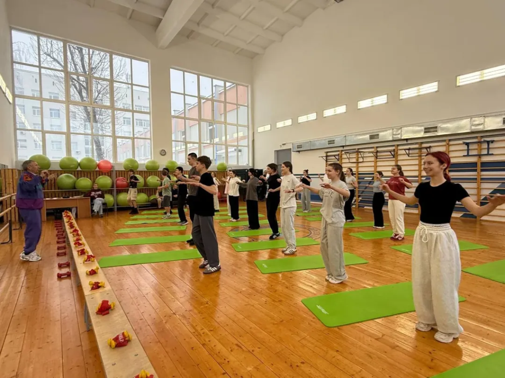 get (1).jpg get (1).jpg