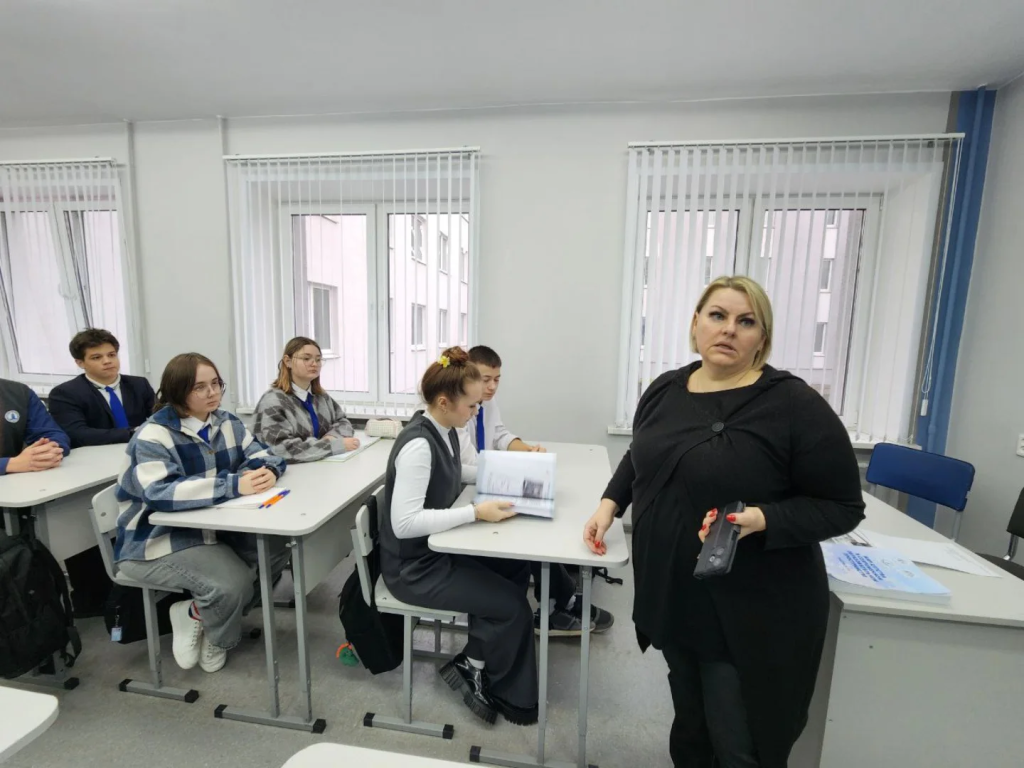 1763332816449.jpg 1763332816449.jpg