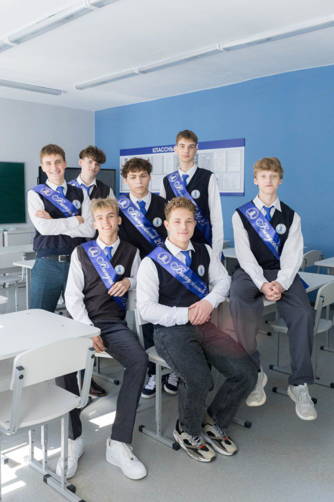 photo_5368651546419654335_y.jpg photo_5368651546419654335_y.jpg