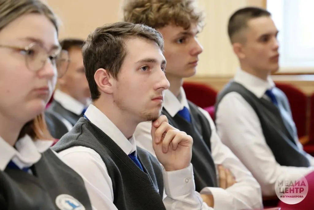 С ректором о самом главномСегодня ректор ВГУ профессор Валентина Васильевна Богатырёва в (10).jpg